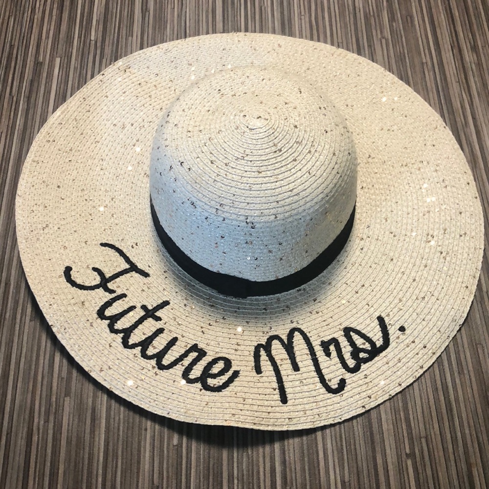 Future Mrs Hat